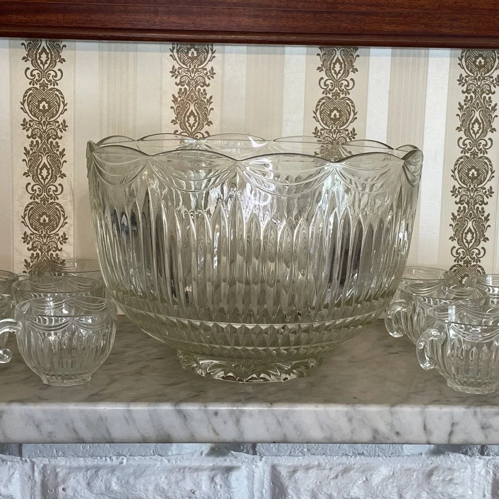 Vintage Indiana Glass Company Royal Drape Punch Bowl Set 10‎ Ribbed Hooked Cups